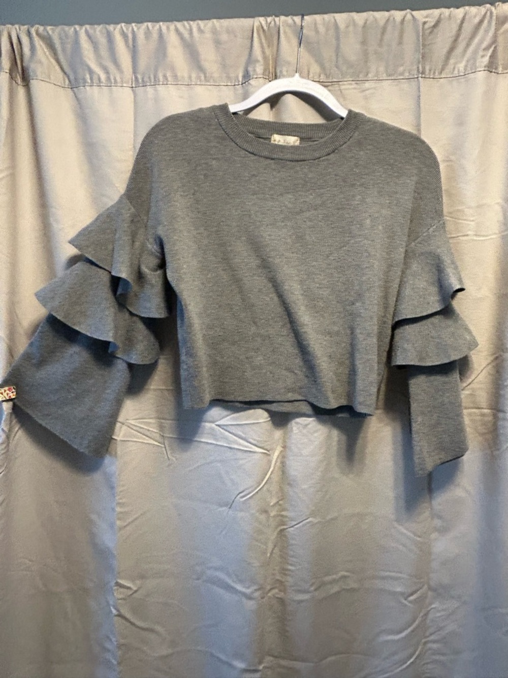 Altar'd State Gray Ruffle-Sleeve Cropped Sweater